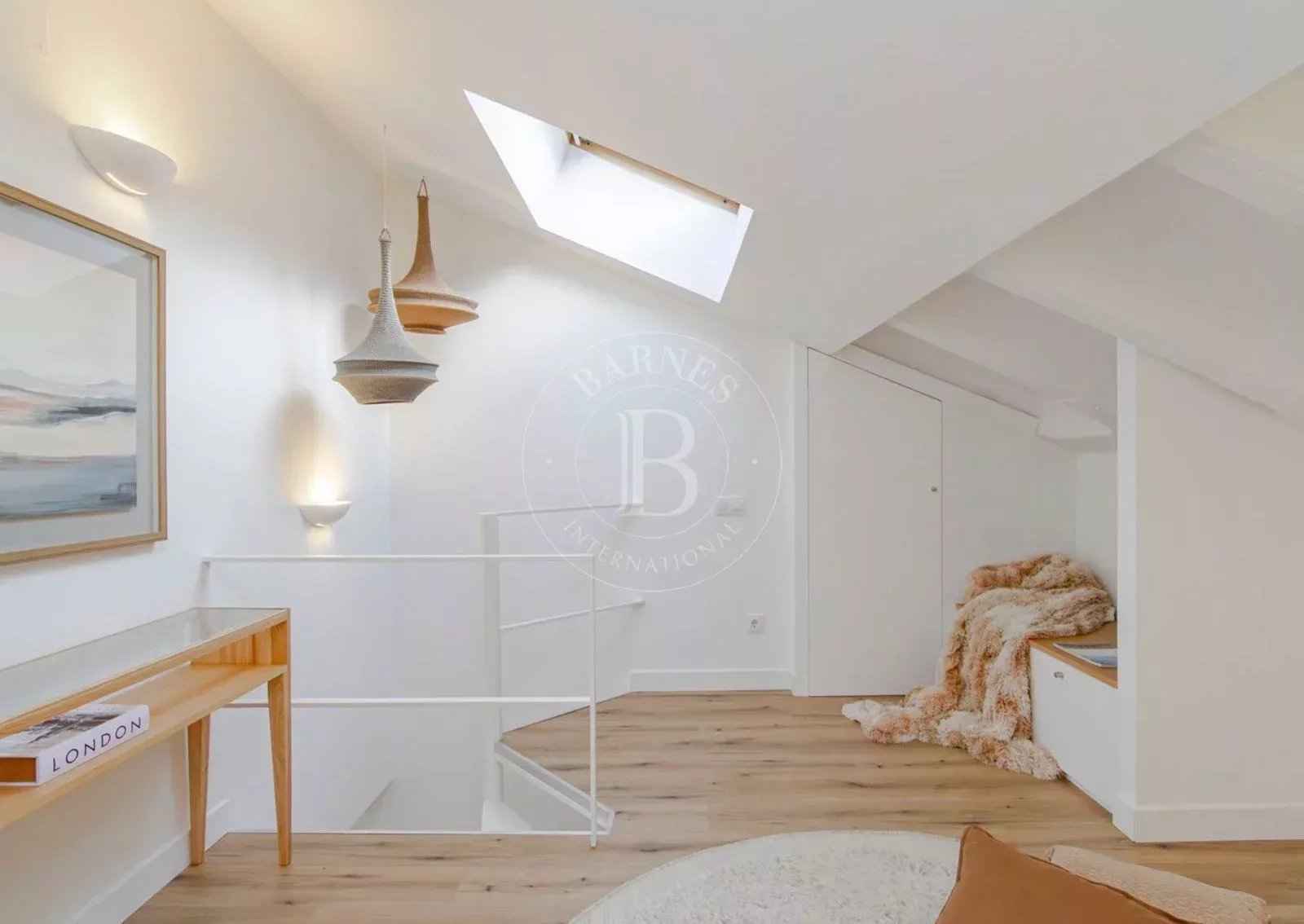 212fea39b7ea22f8e08c4cd2c4068866 7e376f971d 1600 original - Attribut alt par défaut.