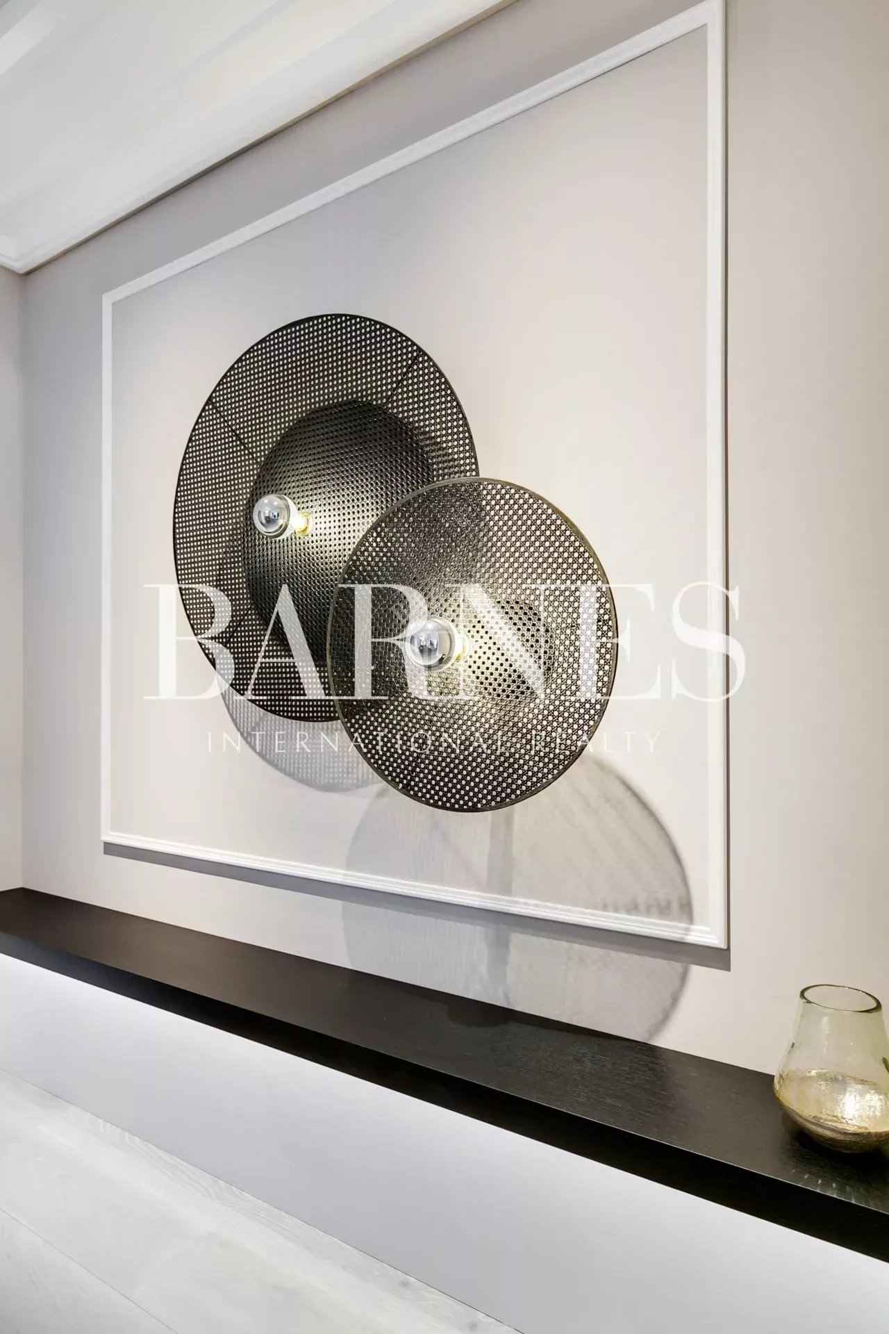 Ebefe0e022f246f7ea5b75de3f0bb4e6 db3406126f 1920 original - Attribut alt par défaut.