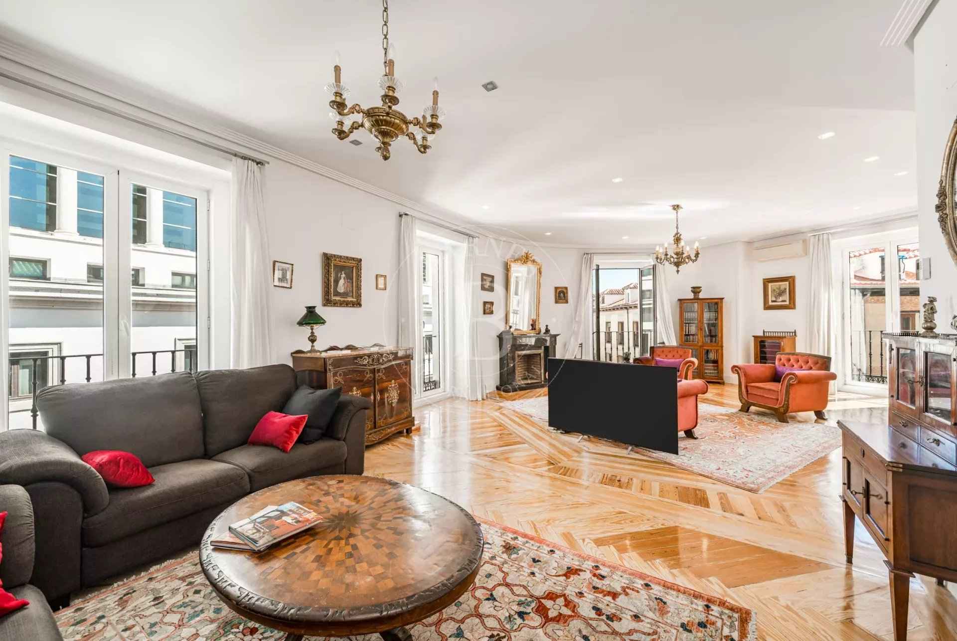 E8582d512e282d6b36f978d7518e38f4 e560aa0e52 1920 original - Attribut alt par défaut.