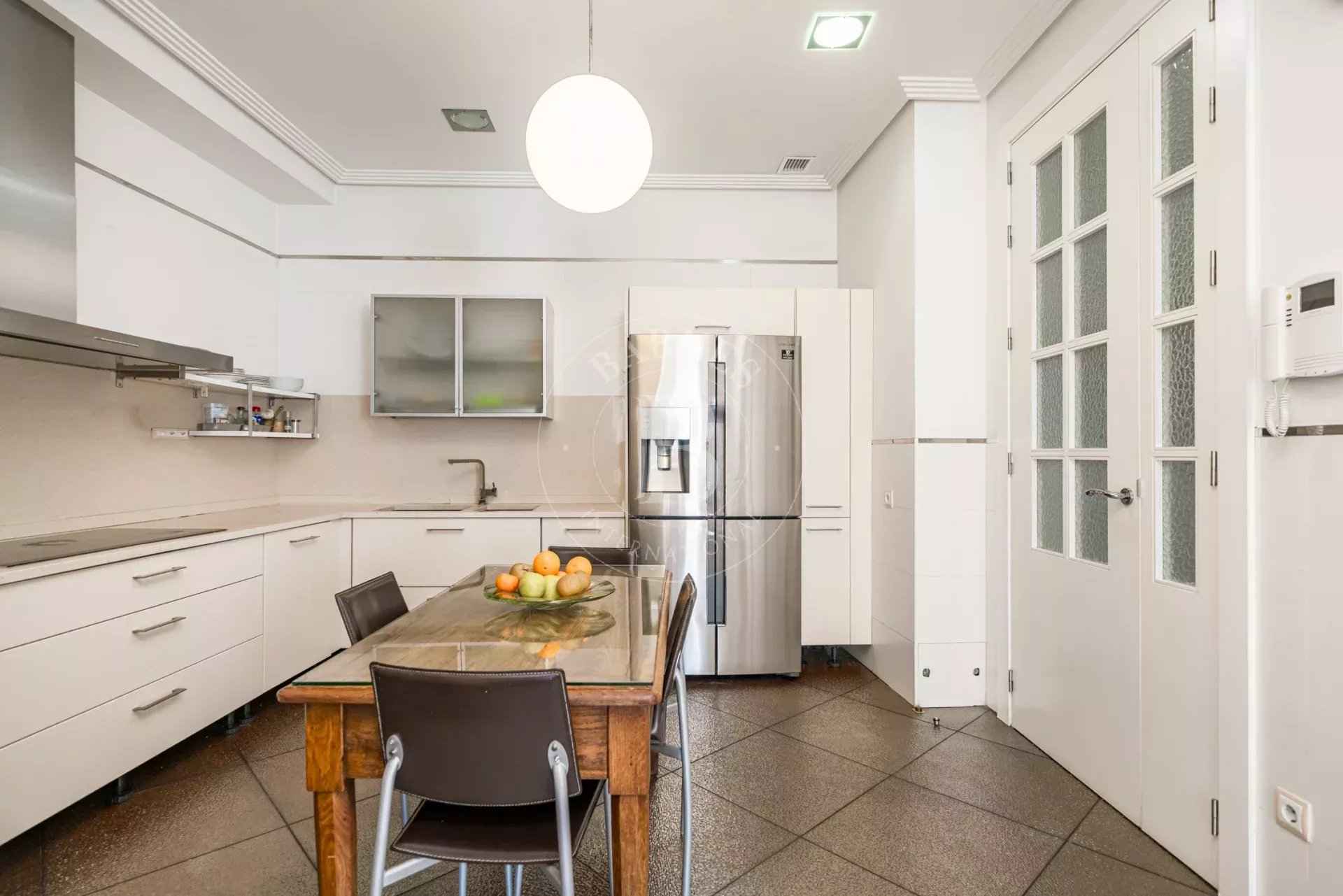 255687b33430eaad05a21827ed282252 0b1f310307 1920 original - Attribut alt par défaut.