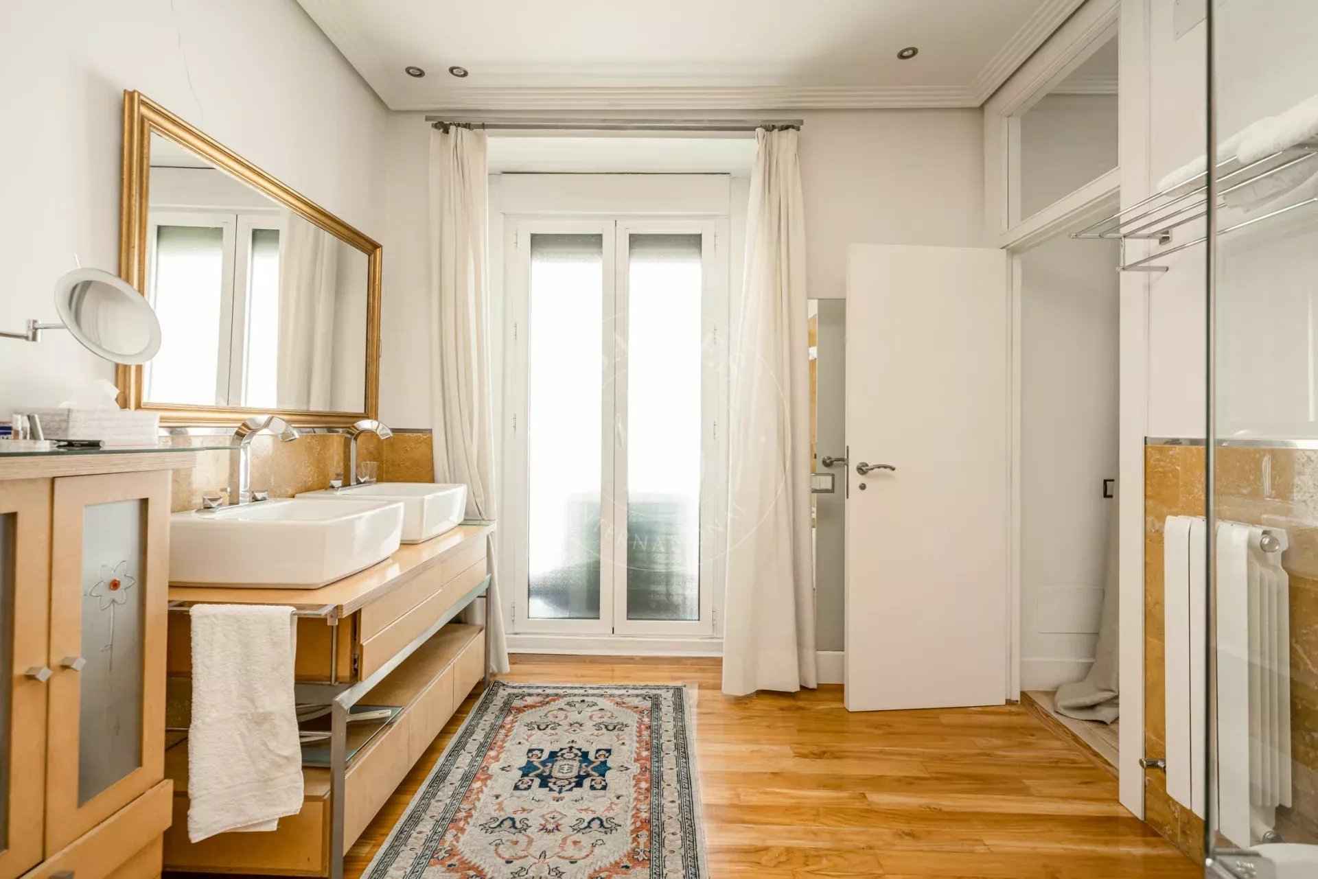 2237540866e1dfa525c3fd0b8080dbde 775d510c67 1920 original - Attribut alt par défaut.