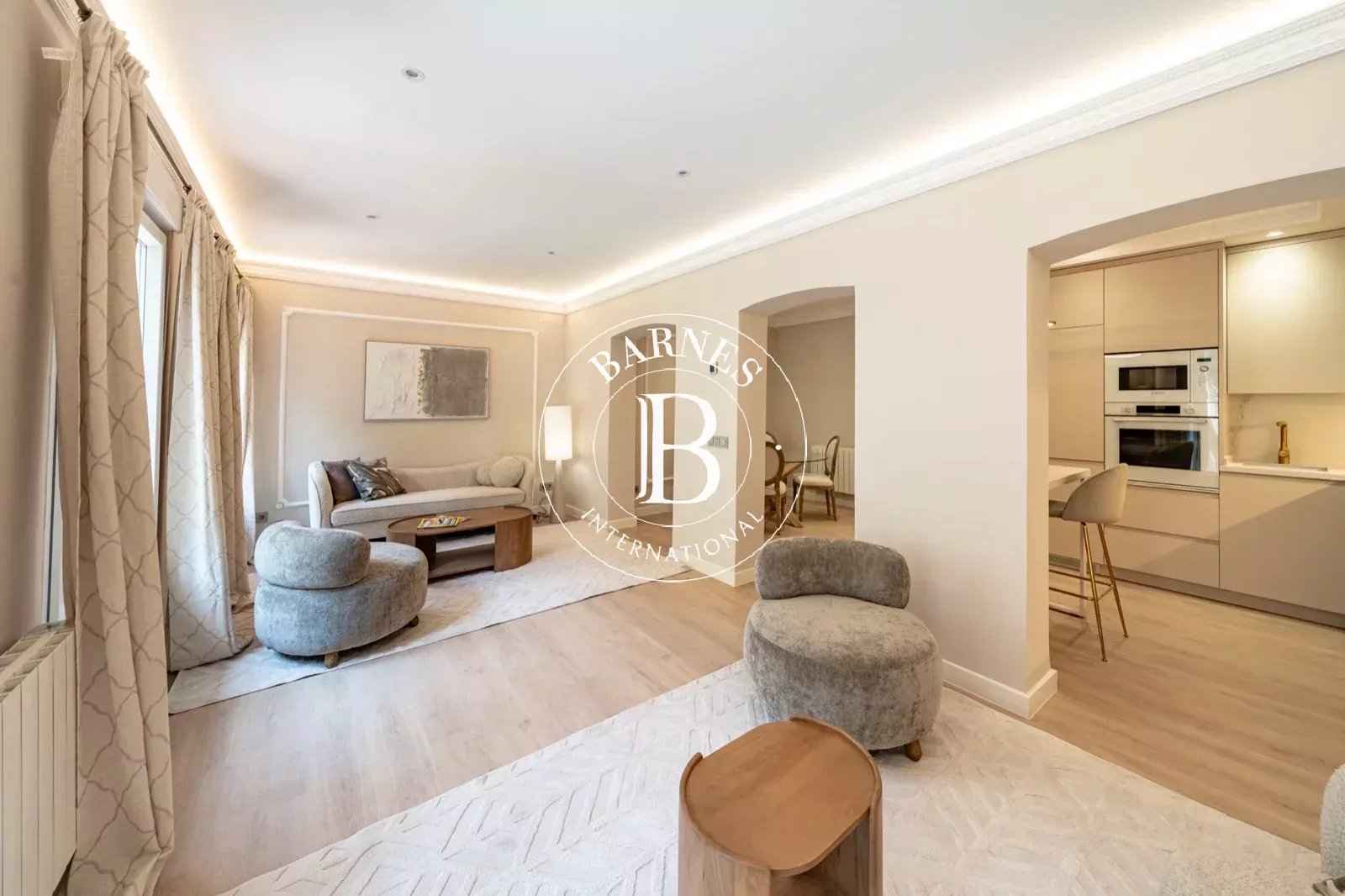 0d5cdefb68da8b3058680c57bea4f204 bd99aed9cf 1600 original - Attribut alt par défaut.