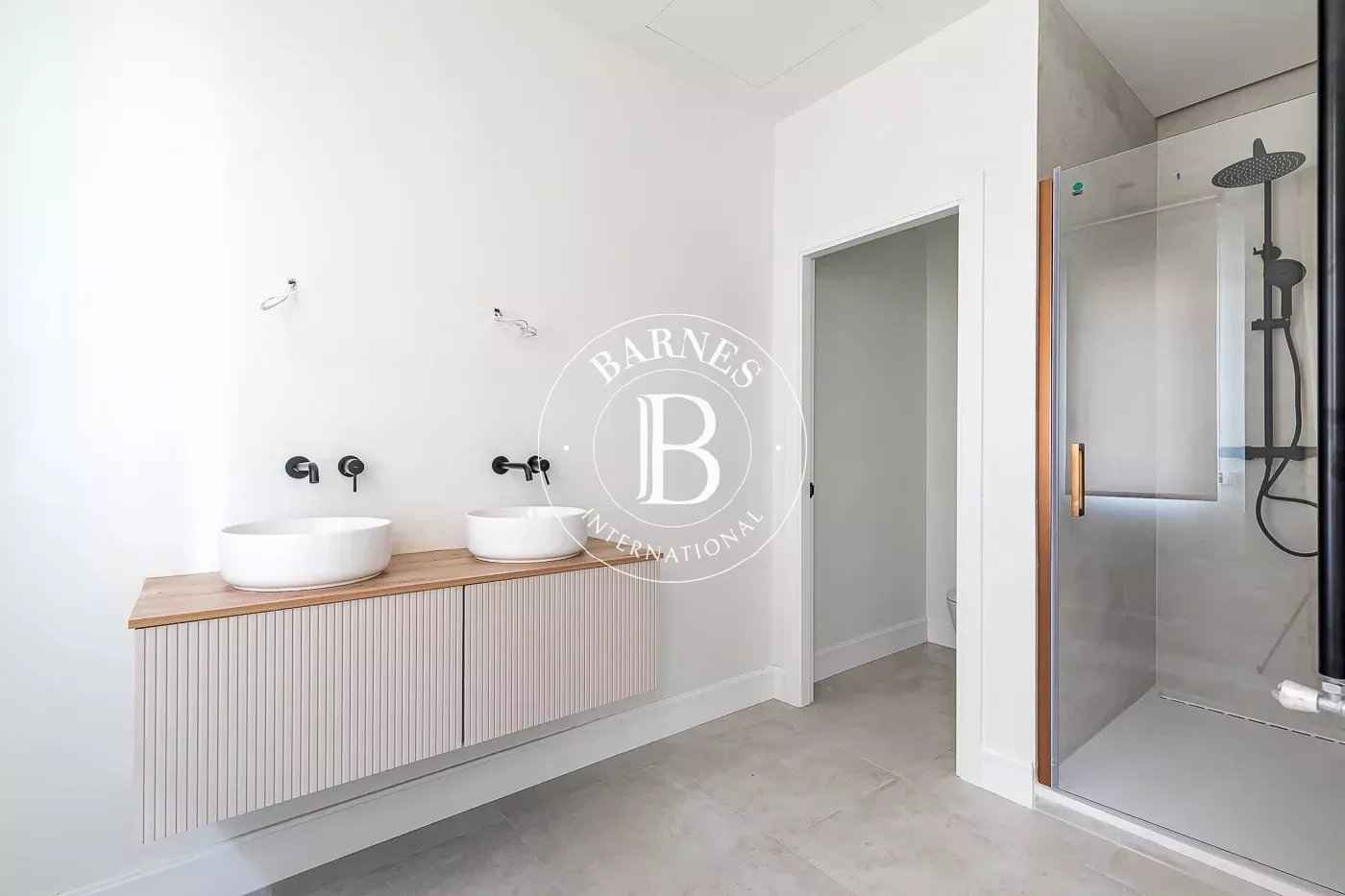 979c58d3877bfe700340c6cb185df73a 2b0d4f88f5 1400 original - Translation missing: en.helpers.application.image_tag.default_alt