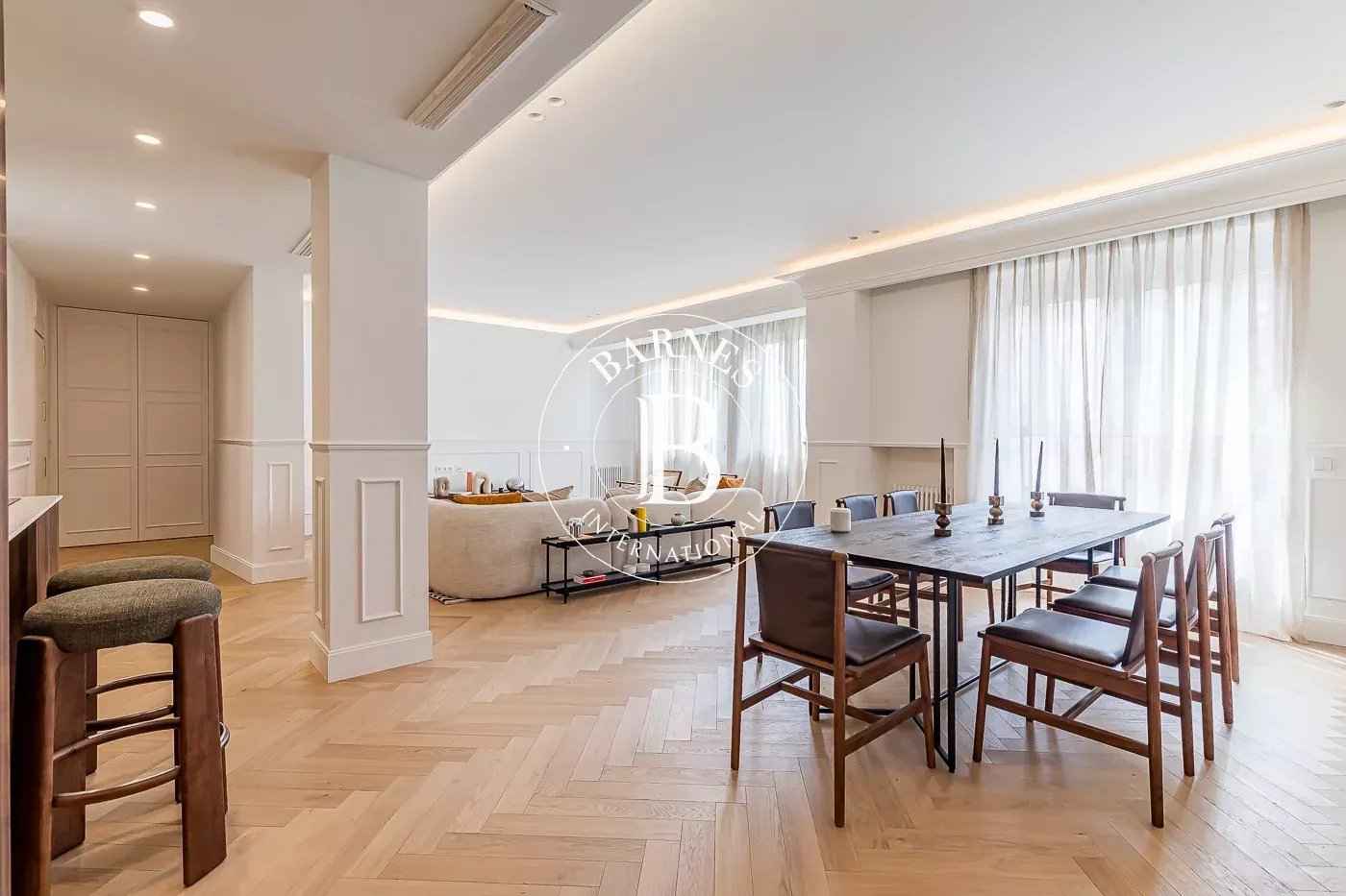 F57cfce77e5a1325693940005cd2cd24 9fda21e99a 1400 original - Translation missing: en.helpers.application.image_tag.default_alt