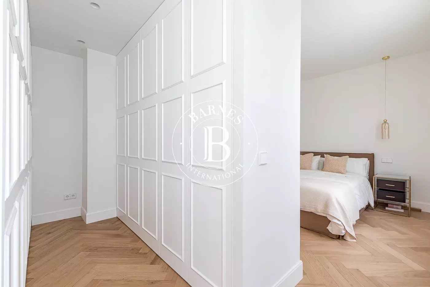 F275aac3af5a39bdb0769e93a8b2e4f8 0e59e3f8bc 1400 original - Translation missing: en.helpers.application.image_tag.default_alt