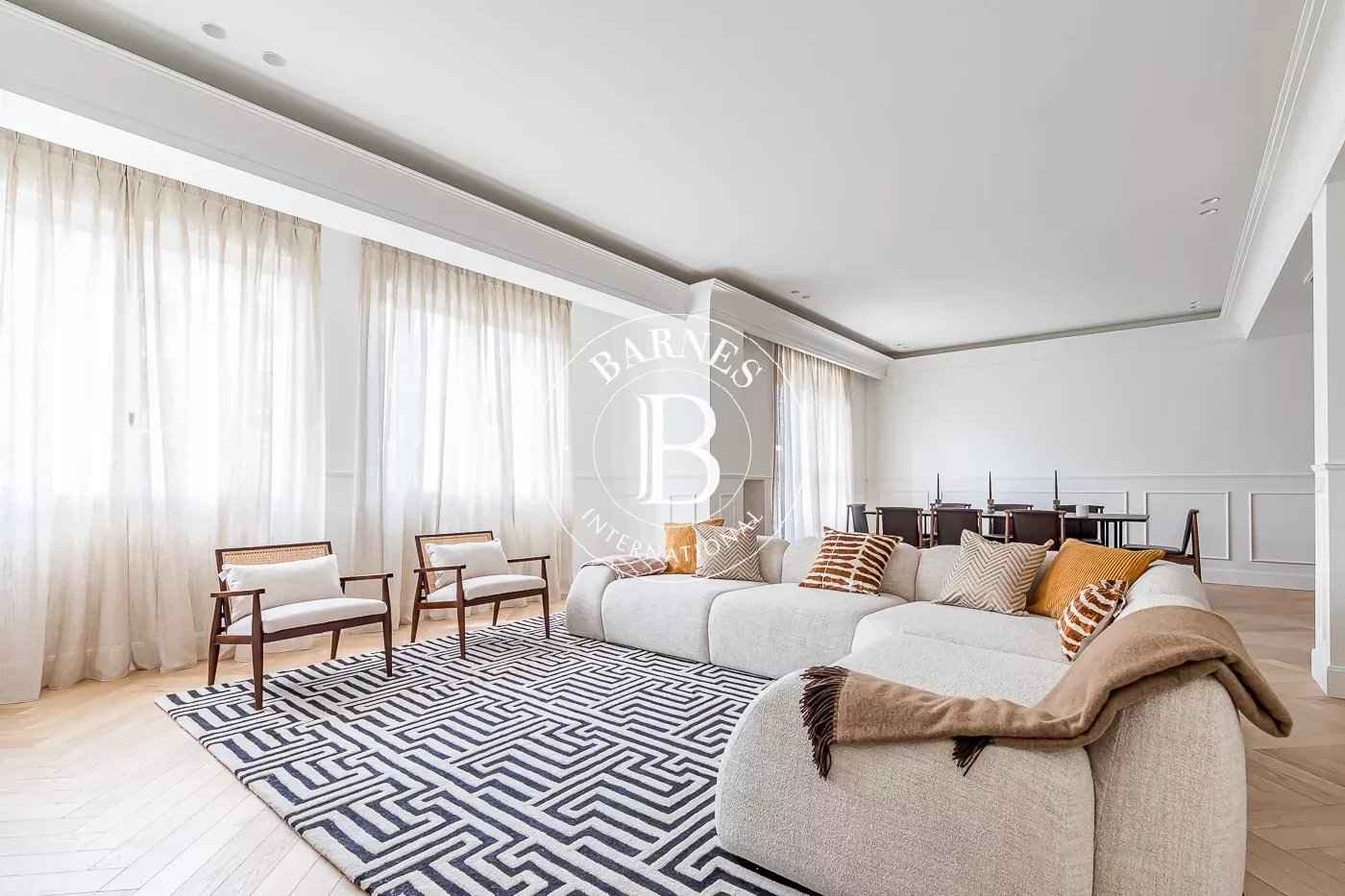 72bfe5b24f27c74bd17fae180fa09bb8 d813b9e0a6 1400 original - Translation missing: en.helpers.application.image_tag.default_alt