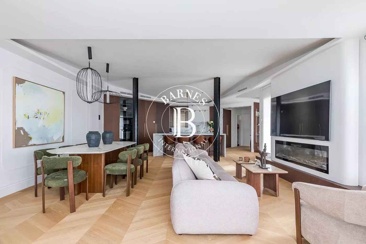 Bb5daf1f63d09d6dad9ac1442fa435bc c1a352f251 1400 original - Translation missing: en.helpers.application.image_tag.default_alt