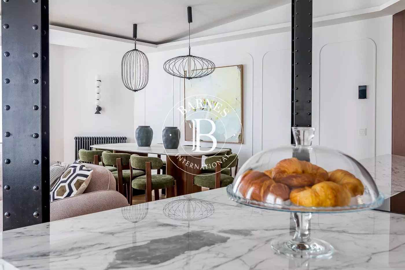 2477595a25db78f4ffdb9c0f5475b05a 701d3ff012 1400 original - Translation missing: en.helpers.application.image_tag.default_alt