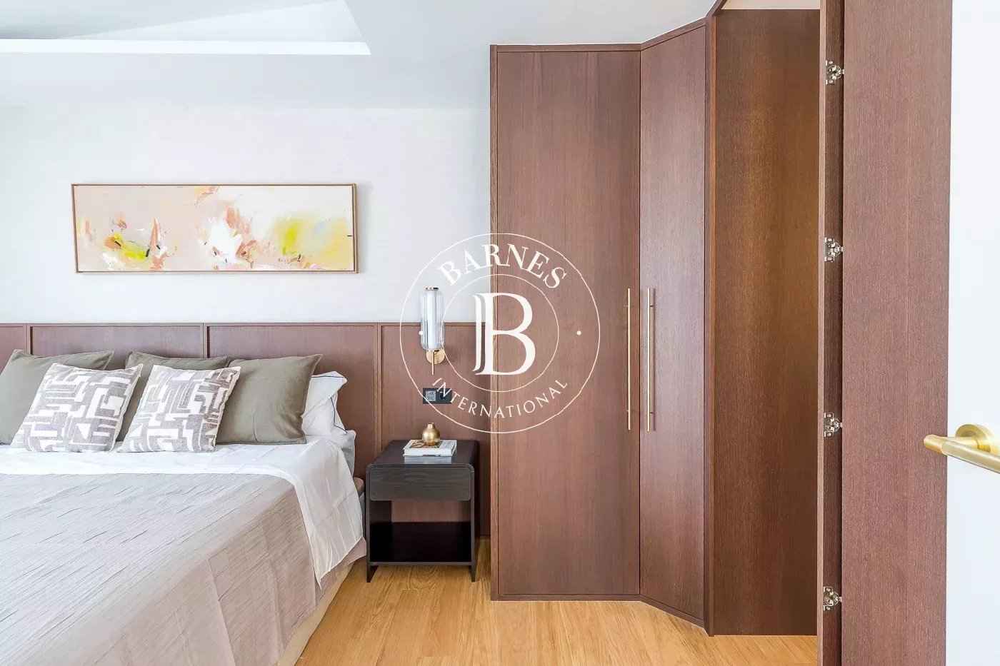 82154f6ee10b623b9fd0759f786ae036 9d2e03d893 1400 original - Translation missing: en.helpers.application.image_tag.default_alt