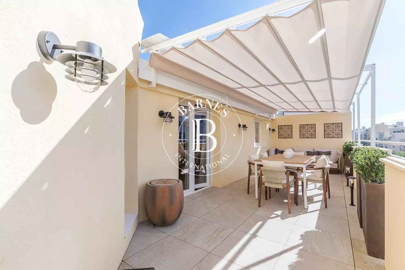 E52e41e4be92d86c713ea8ac7d211582 f8d57e45bc 1400 original - Translation missing: en.helpers.application.image_tag.default_alt