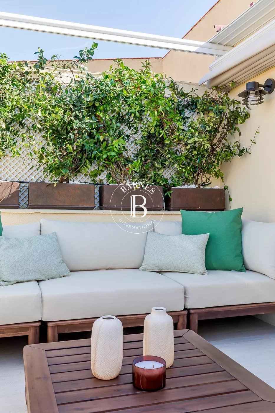 81c227d150394e9cbdd726f23133ce3d 2719fd629f 1400 original - Translation missing: en.helpers.application.image_tag.default_alt