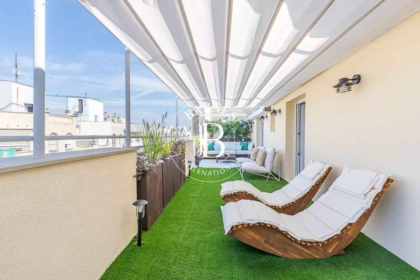 615c15c3b471ee7e6da3a4a3cf62e231 4435808800 1400 original - Translation missing: en.helpers.application.image_tag.default_alt