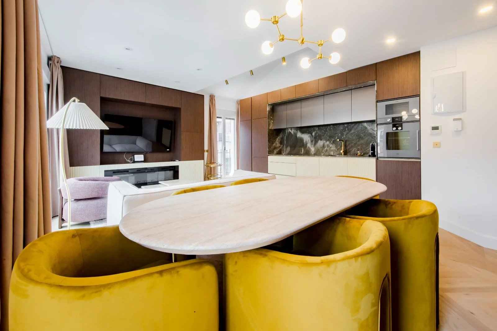 2f348c9495b50e8f57ef40e0d6844b06 1fb71a2f08 1600 original - Attribut alt par défaut.