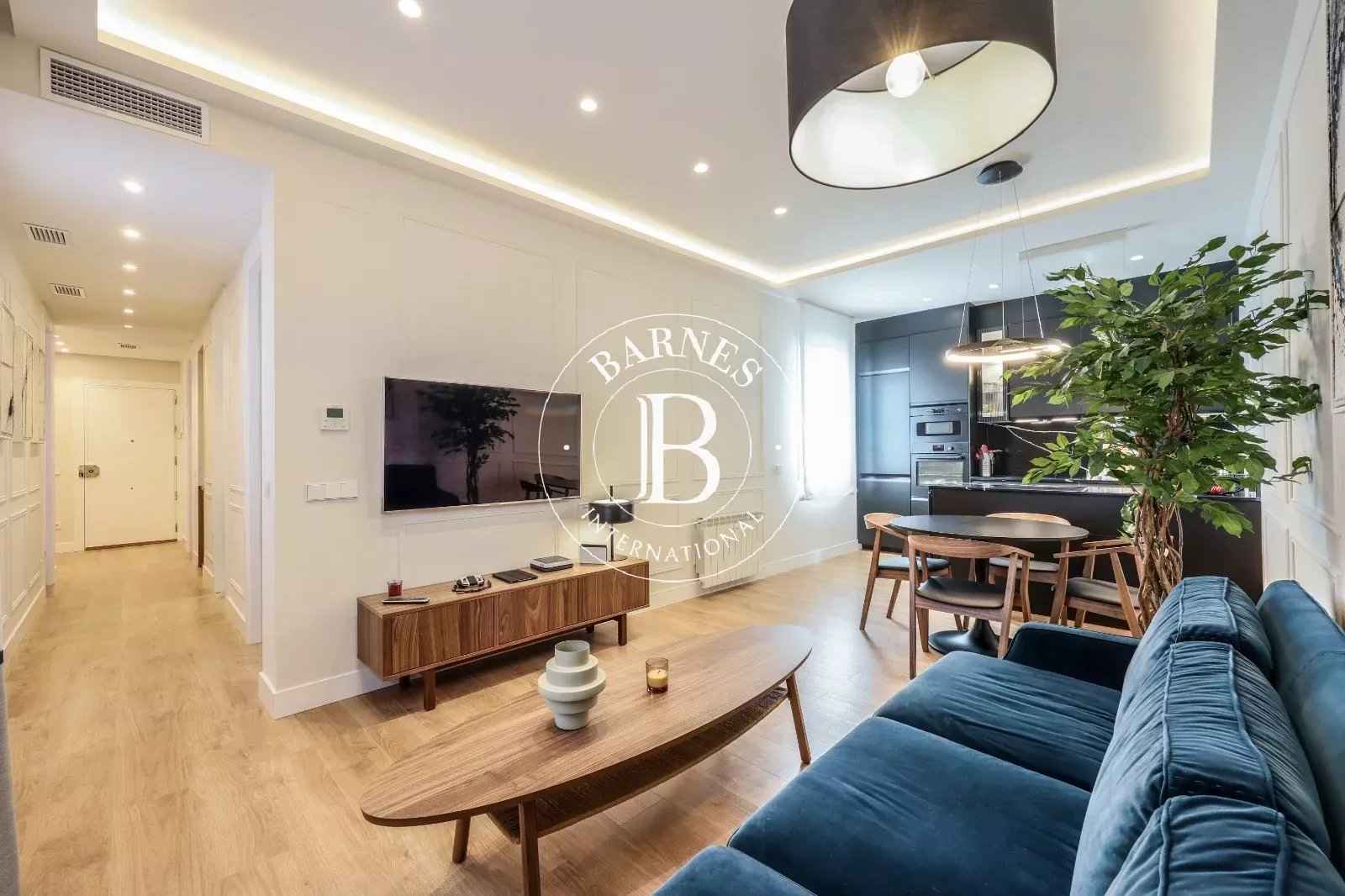 Bb73792f3f90818610424dab1aa55d79 b857fe7fd2 1600 original - Attribut alt par défaut.