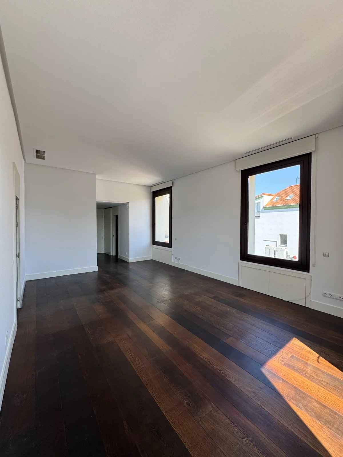 C8dec05a7bed756cc6abf1eef8832f84 8f3098877c 1600 original - Translation missing: en.helpers.application.image_tag.default_alt