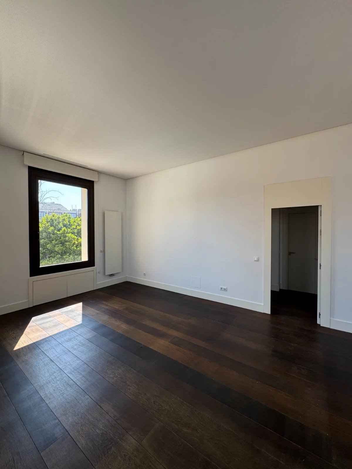 6bbc44e7f431c3ee7e124fe340888288 e3c0c63761 1600 original - Translation missing: en.helpers.application.image_tag.default_alt