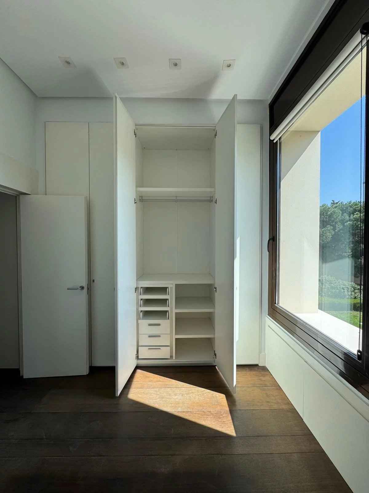 0dfcf8d5c1e4f09dc4a072eb6f093f21 6e0be81352 1600 original - Translation missing: en.helpers.application.image_tag.default_alt