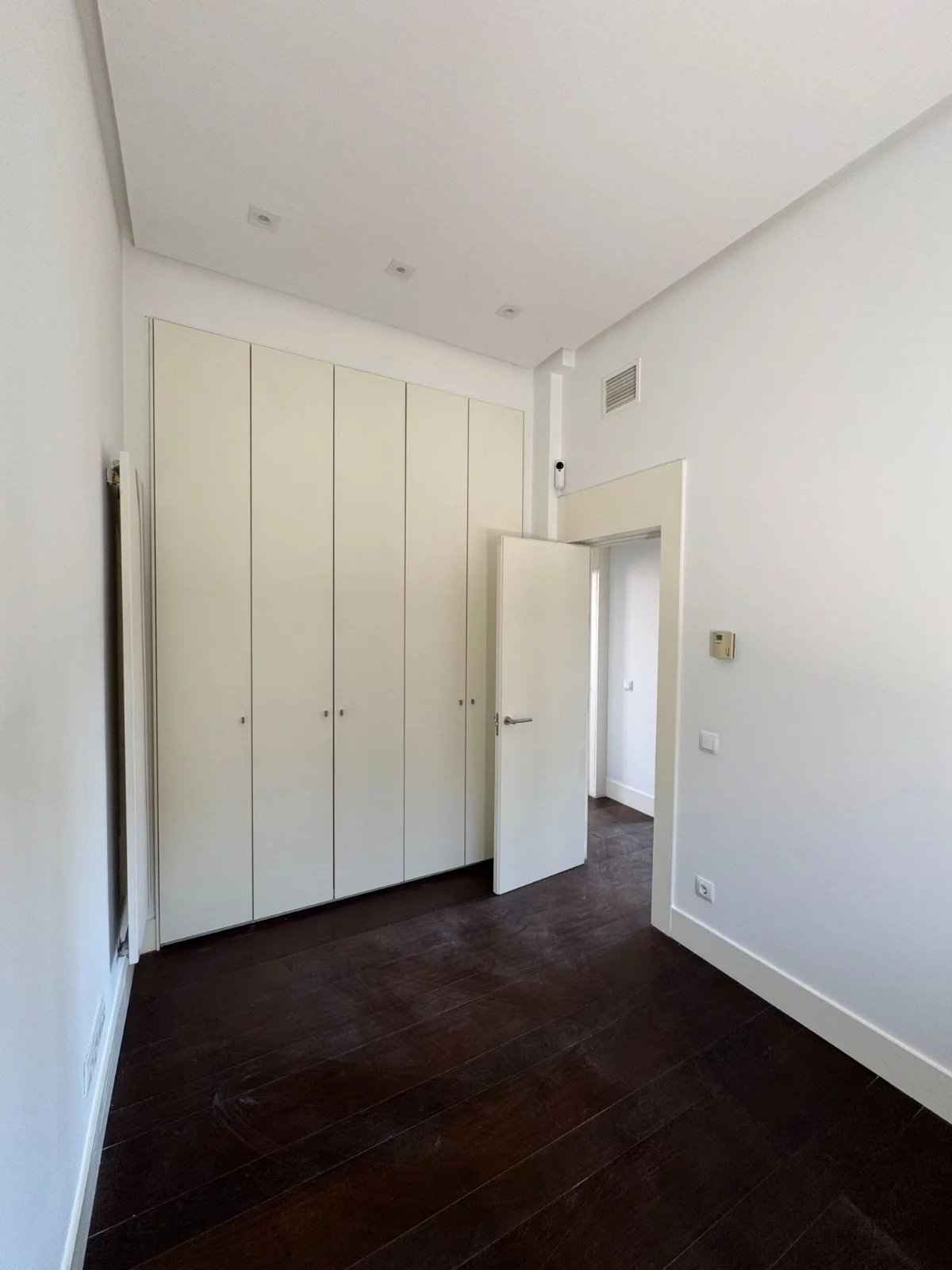 8d50be7eb86abc73e55c9887d1959ad6 c383de463b 1600 original - Translation missing: en.helpers.application.image_tag.default_alt