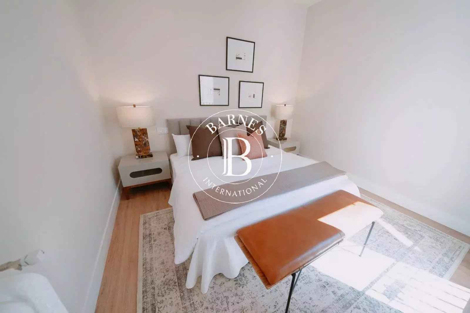 734668eca178a4491986becad50f1314 0ece19c93b 1600 original - Attribut alt par défaut.