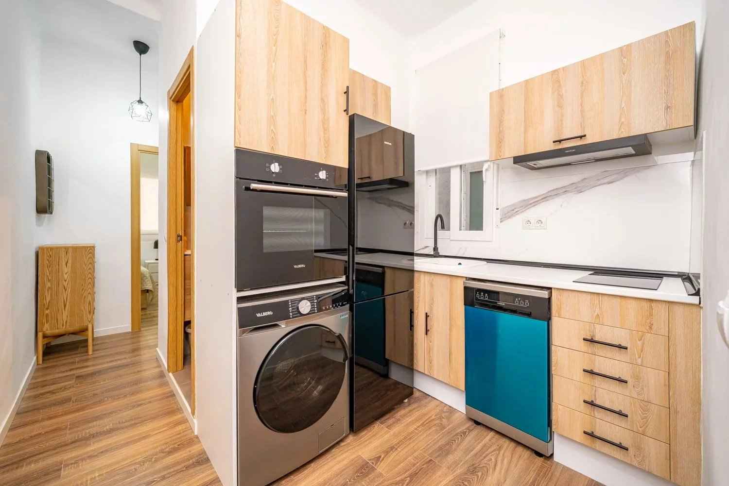 30db895a5885070e1bee21f35bbc40ed 146e7a9a26 1500 original - Translation missing: en.helpers.application.image_tag.default_alt