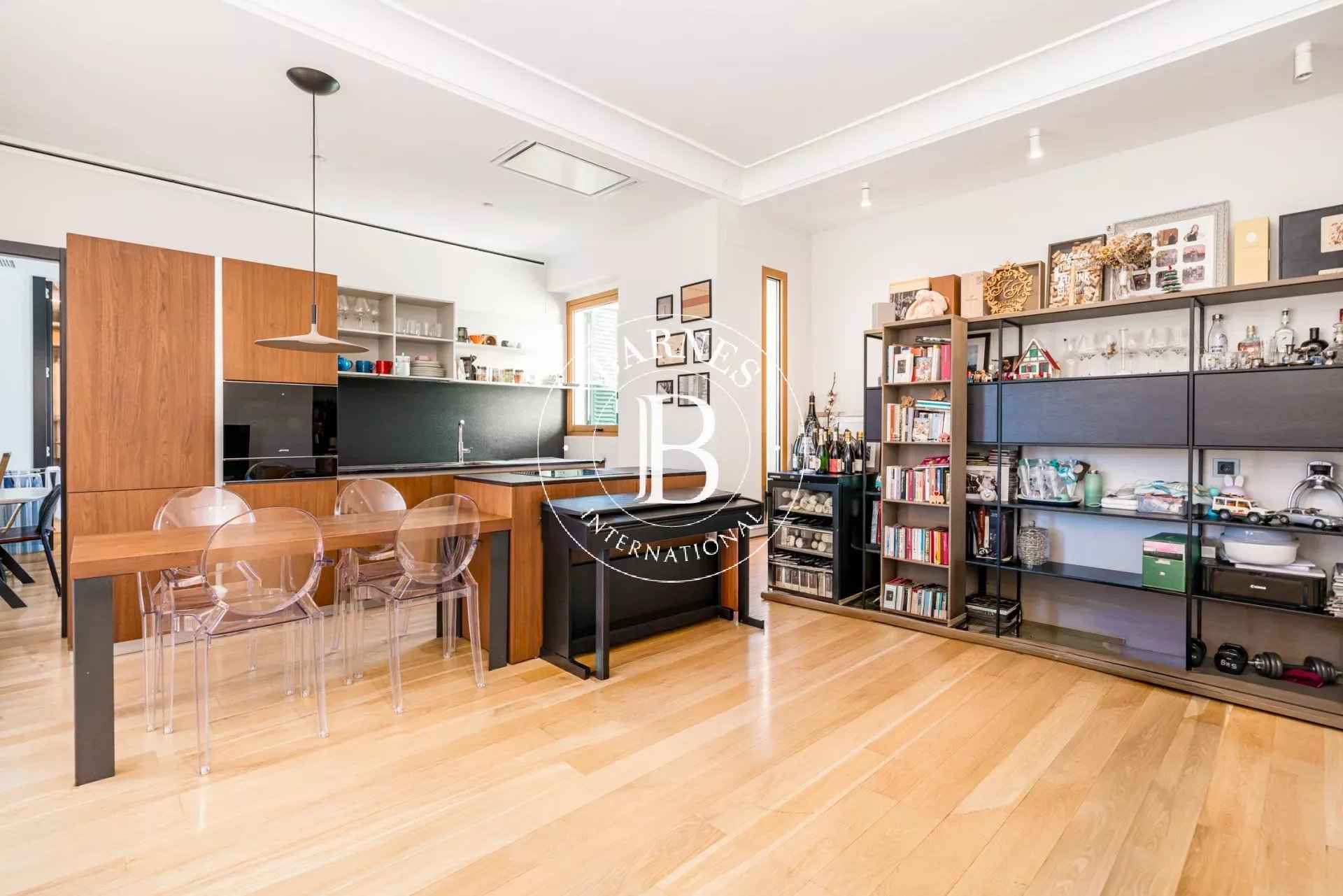 A48e33daa1b8674d07476dc47591c172 4fe20470ee 1920 original - Attribut alt par défaut.