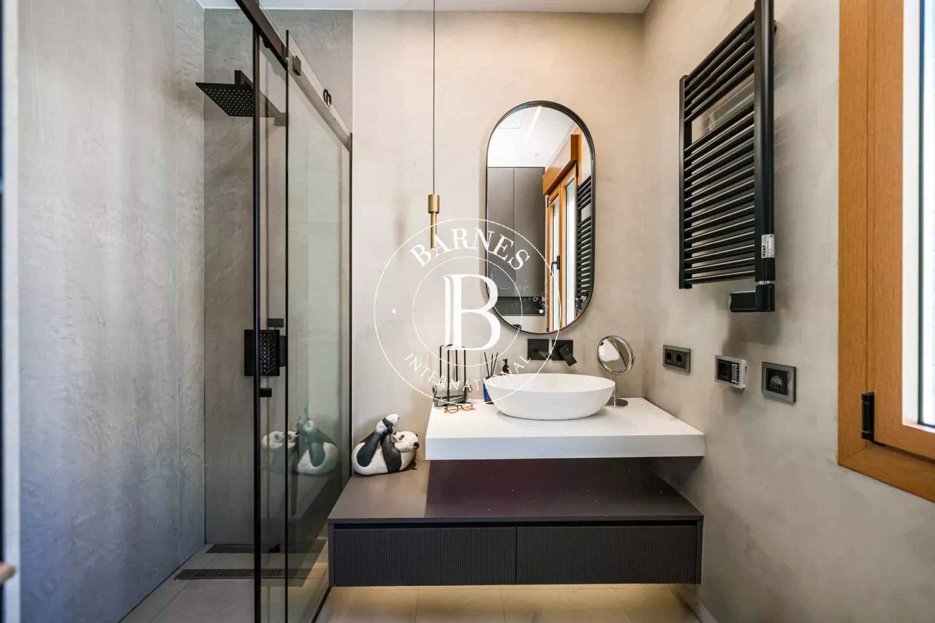 3290cdcc90d2589de323e6b60f585a6d fe0b42c426 1920 original - Attribut alt par défaut.