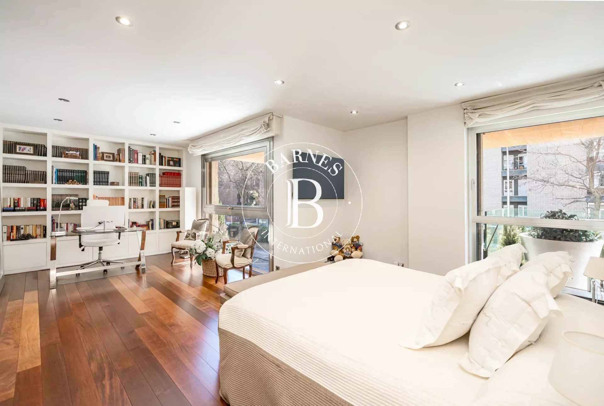 35ab1693d85b7f5f91b7995143b823f3 a54dc79209 1920 original - Attribut alt par défaut.