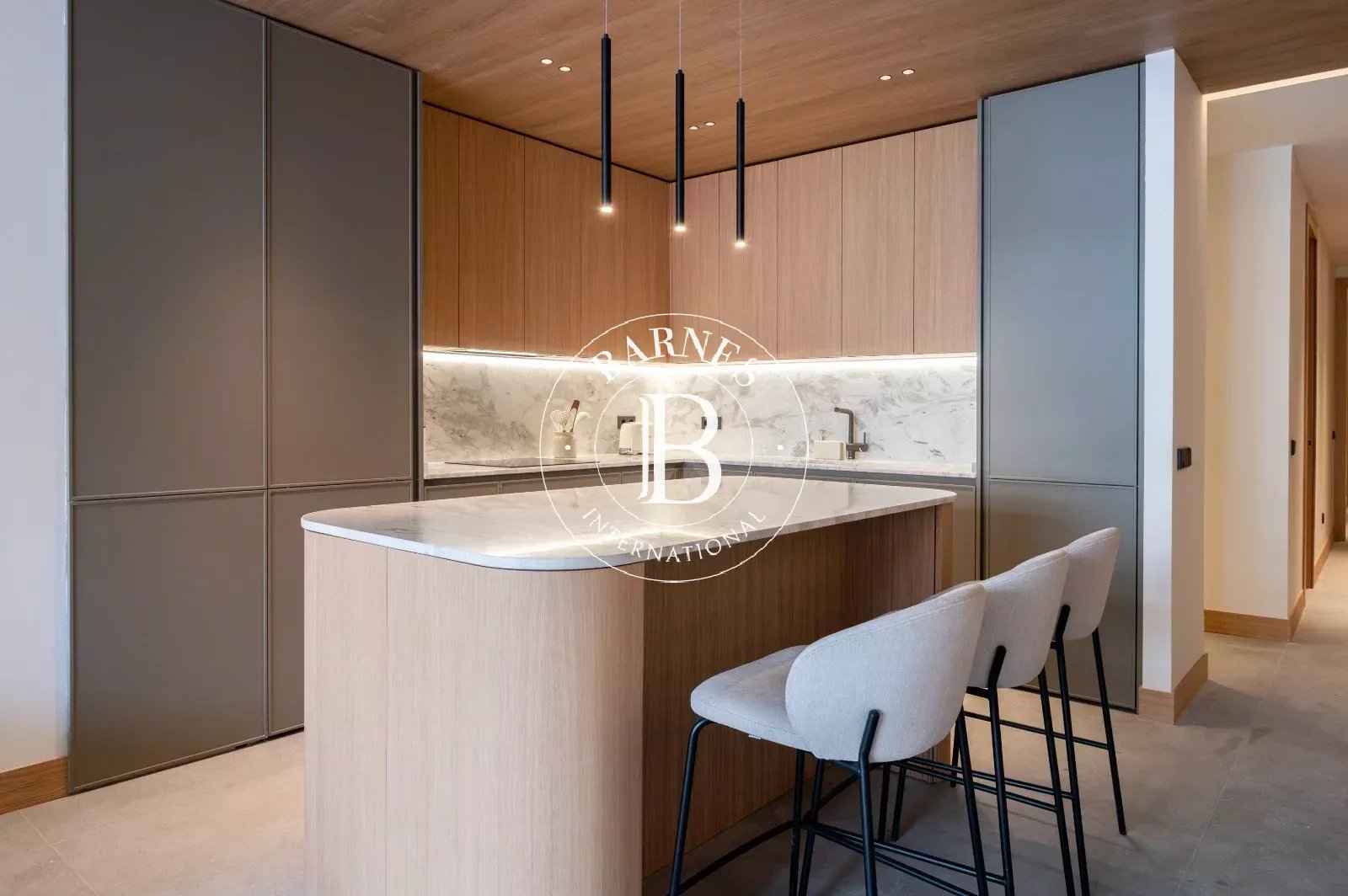 3133e498bd62166086ce1da2082647d8 4a02757d8a 1600 original - Translation missing: en.helpers.application.image_tag.default_alt