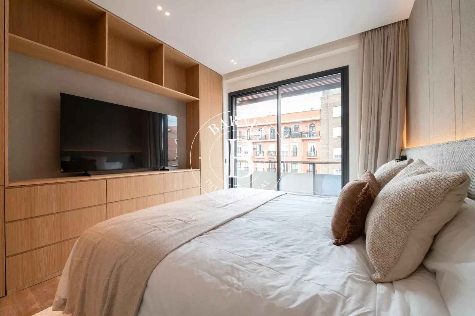 119fee2e65128614c9d87036945afce1 c0bec27215 1600 original - Translation missing: en.helpers.application.image_tag.default_alt