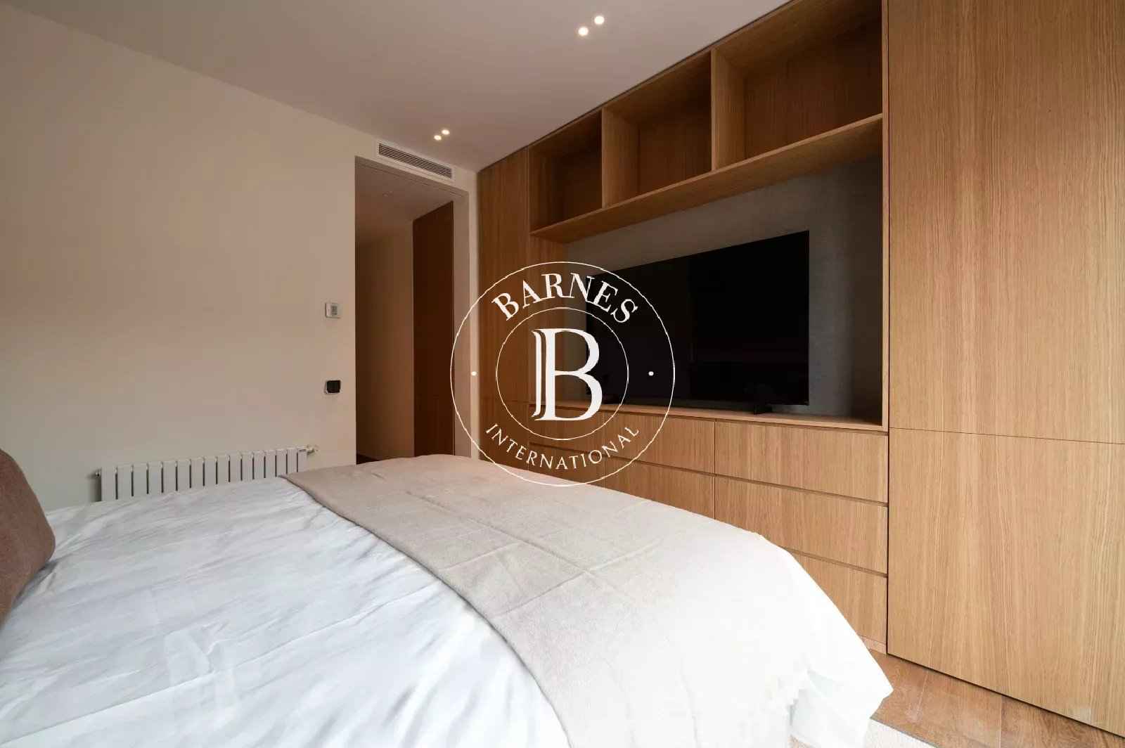 D0ff165f057d9b1eed31d5683c243ef8 6a291630fd 1600 original - Translation missing: en.helpers.application.image_tag.default_alt