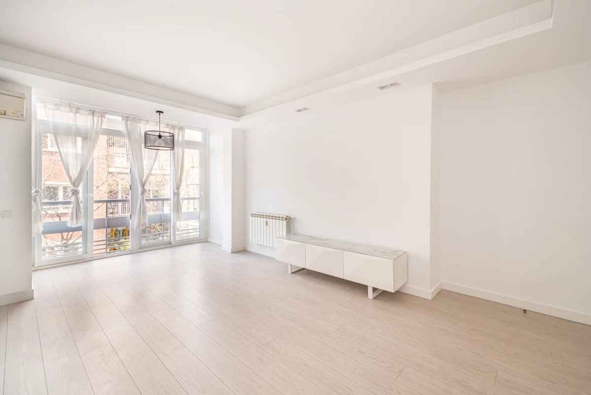 82abb3c21f121e469786fb952429afa7 51bb9c6436 1200 original - Attribut alt par défaut.