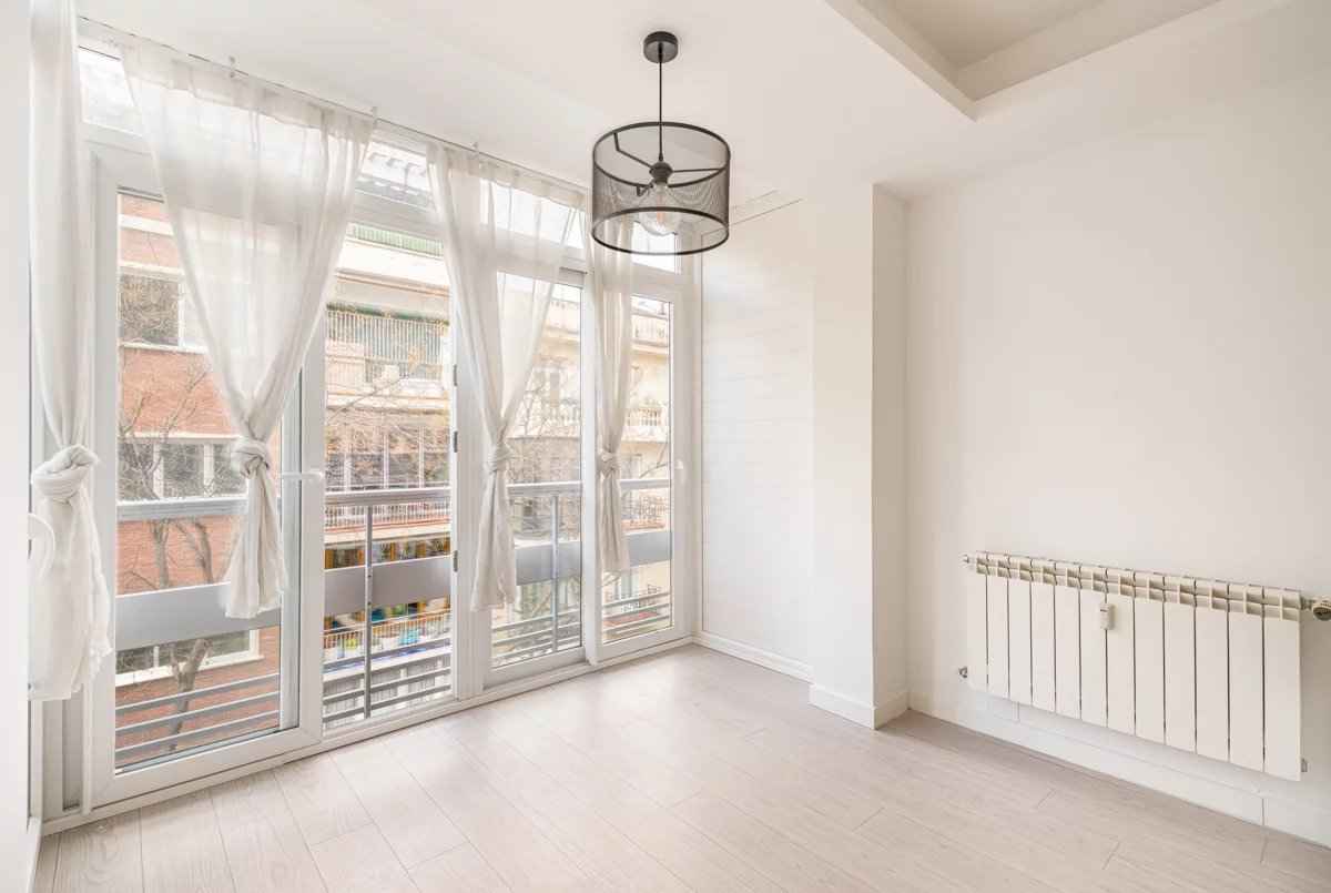 C04788c37c2a7c435fd0c5f0e5f393e4 0db987c27b 1200 original - Attribut alt par défaut.