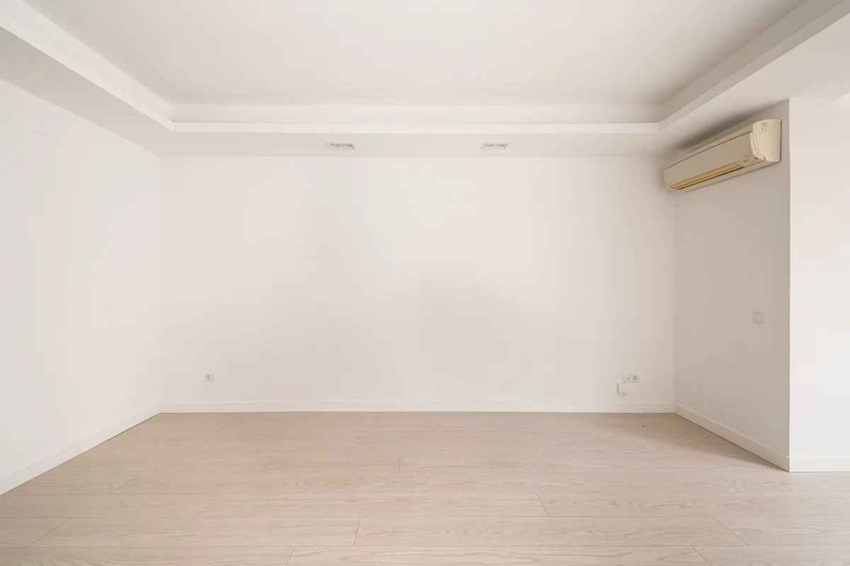 B245542b249c3cba33b2c70d801fec55 cc4fa18b3b 1200 original - Attribut alt par défaut.