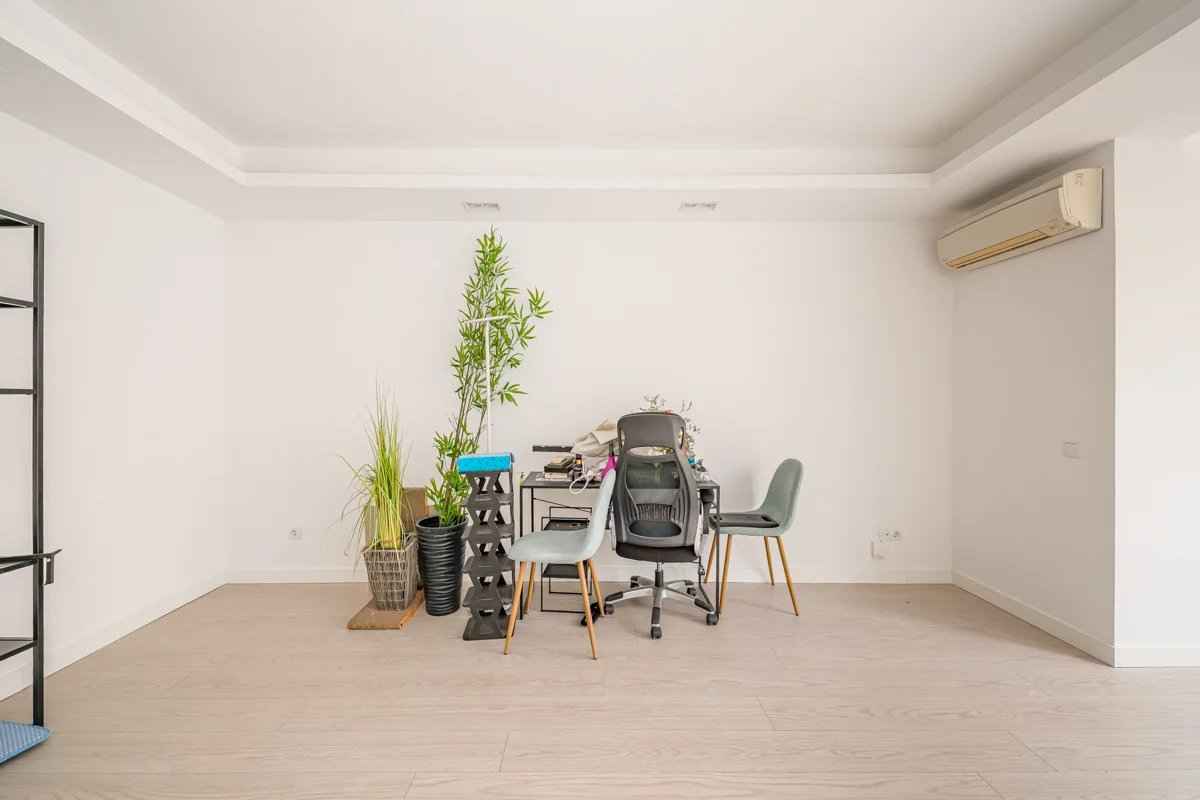 32cfa73fcf7344b81455a24022296c71 837e17adc6 1200 original - Attribut alt par défaut.