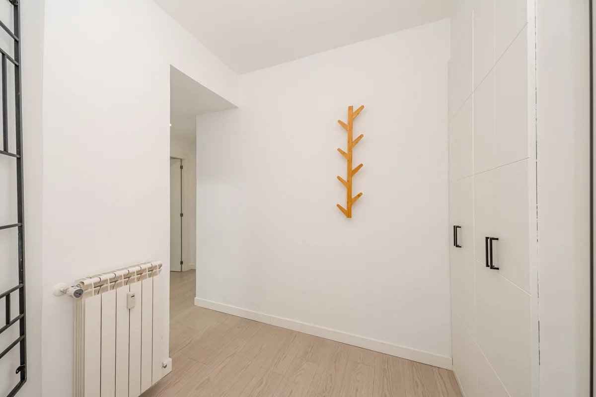 6163f35ce7c9d0bcfdf3c360611d1d70 030aae43fc 1200 original - Attribut alt par défaut.