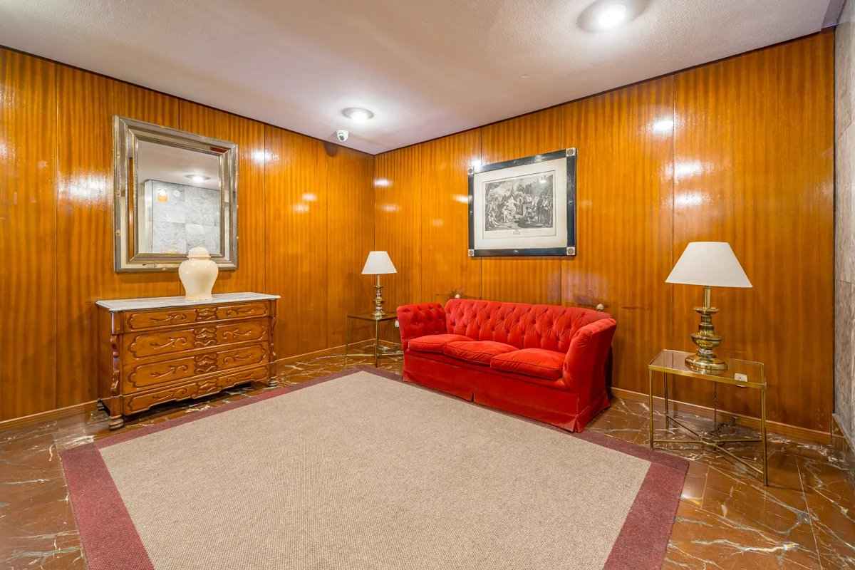 Ed43816e323907eaf192432152a7a0c5 f796095edf 1200 original - Attribut alt par défaut.