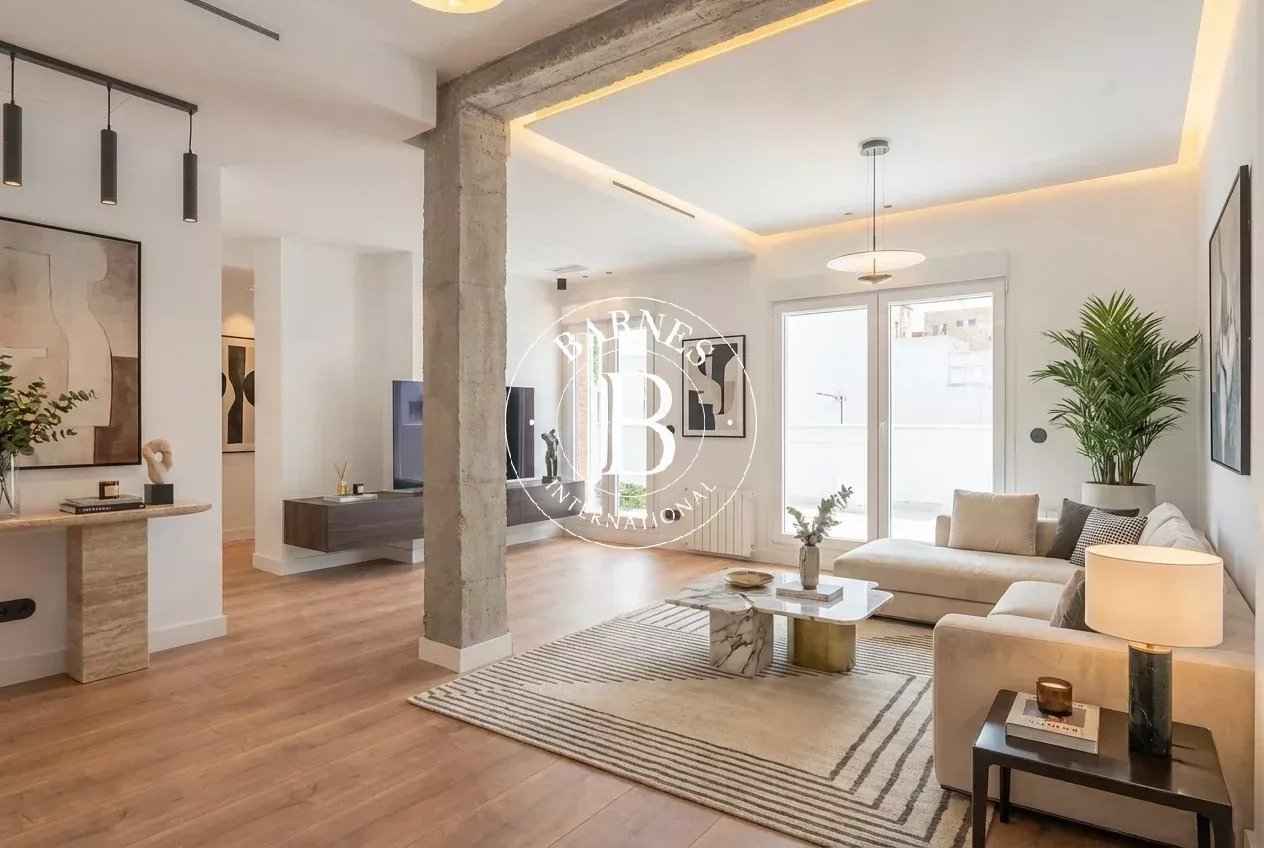 3aa89ac925c091b4f79ad390db57c584 3e6e148d07 1264 original - Attribut alt par défaut.