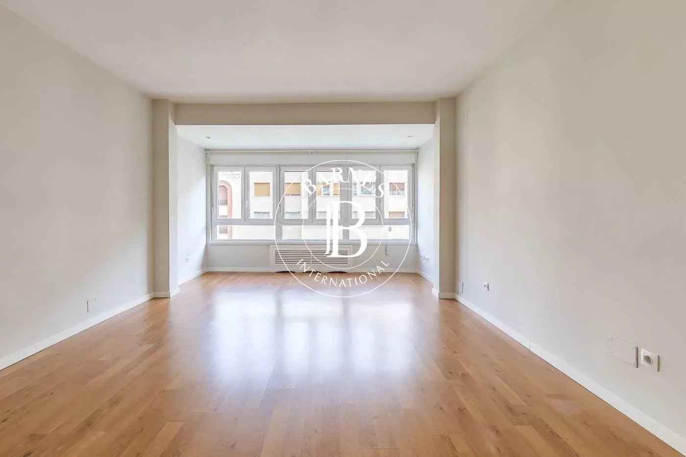 F0d1fa39382ff27c74135cf9fdf334ff a38e35cd17 1400 original - Attribut alt par défaut.