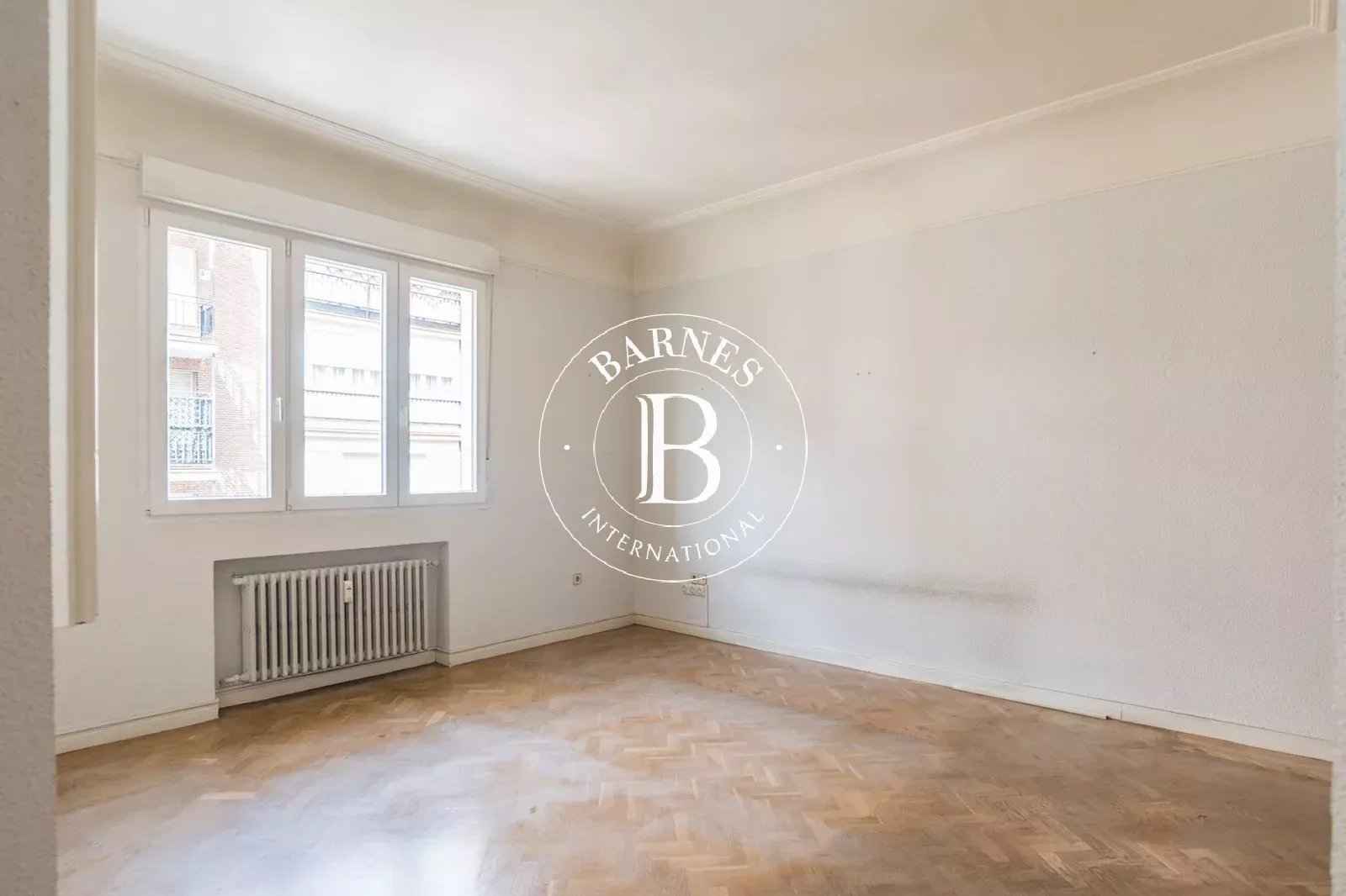 2174aa52c5cfbf49bfce1a465940350c 870be4b8b5 1600 original - Attribut alt par défaut.