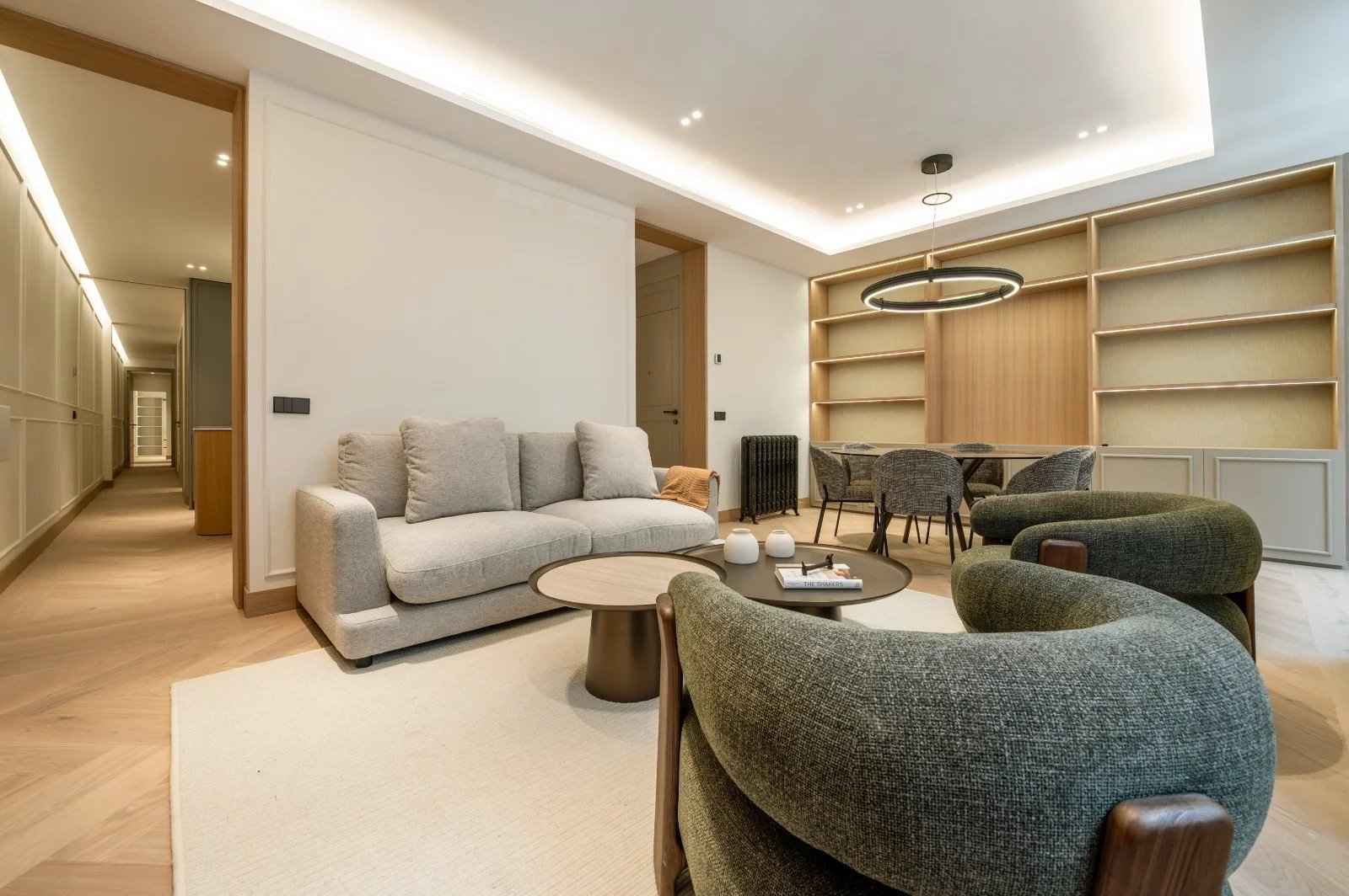 6ee0ad439fe18fa85174d6f32a98f4ef b15250d0b0 1600 original - Attribut alt par défaut.