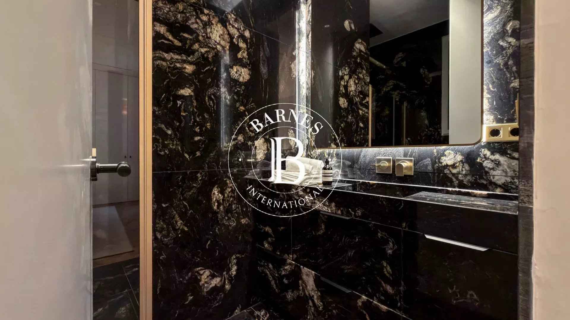 03e912eaf50d067df286b2f6aace66b2 4b40b2062e 1920 original - Translation missing: en.helpers.application.image_tag.default_alt