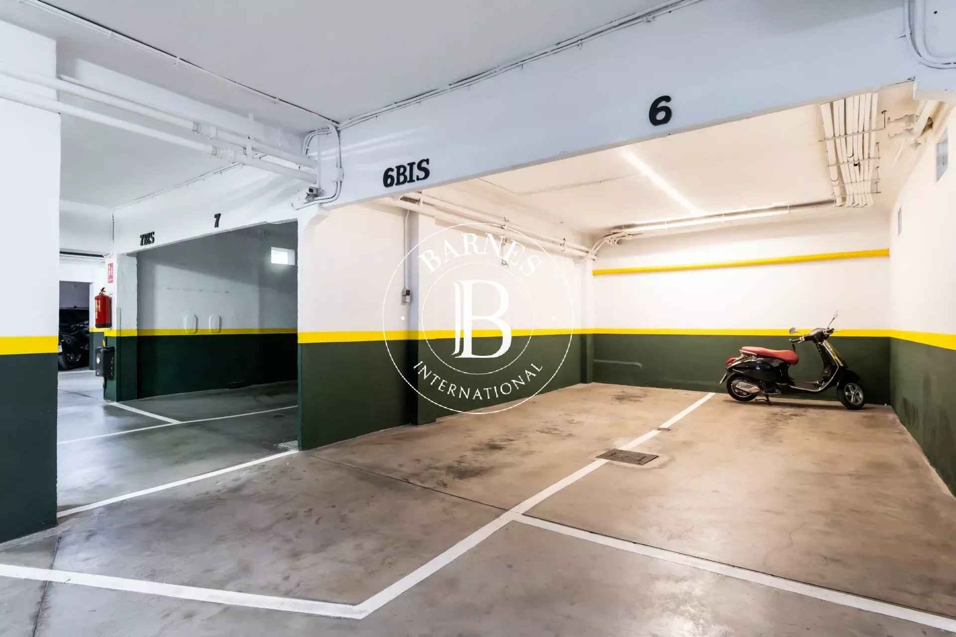 86912539 023 - Attribut alt par défaut.