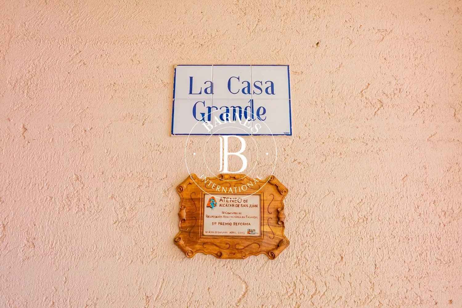85936262 115 - Attribut alt par défaut.