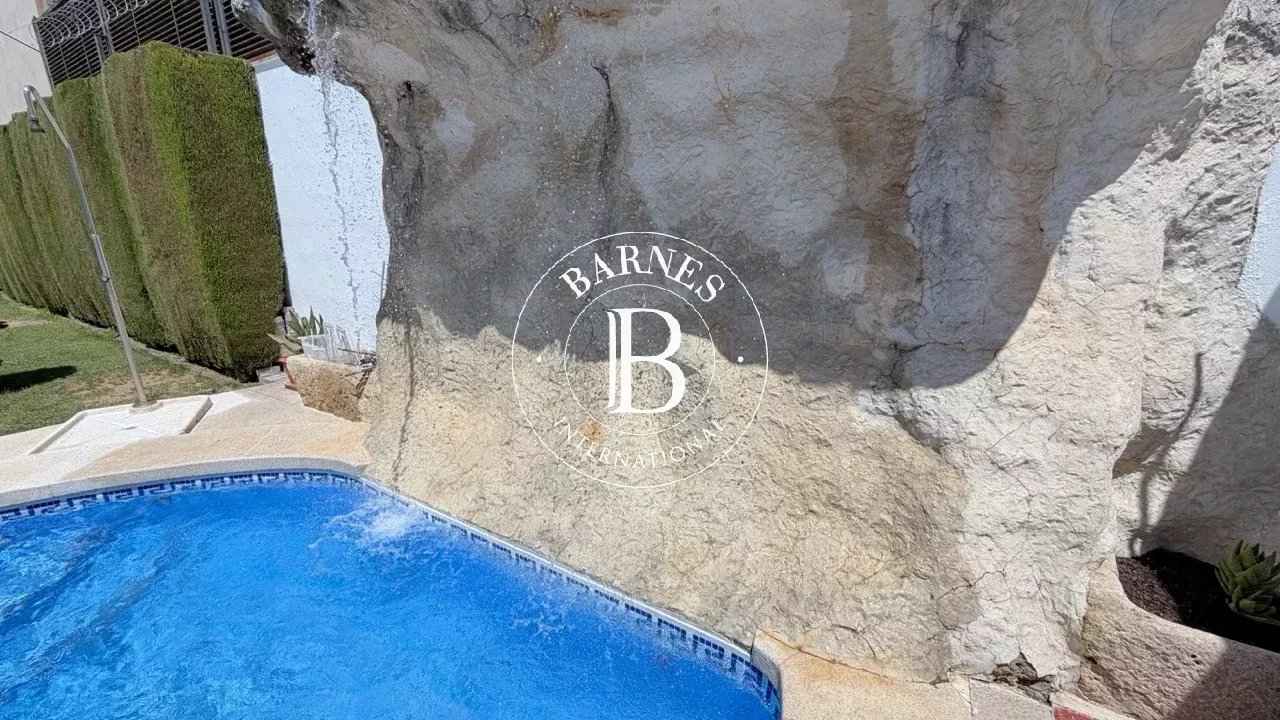 87123669 015 - Attribut alt par défaut.