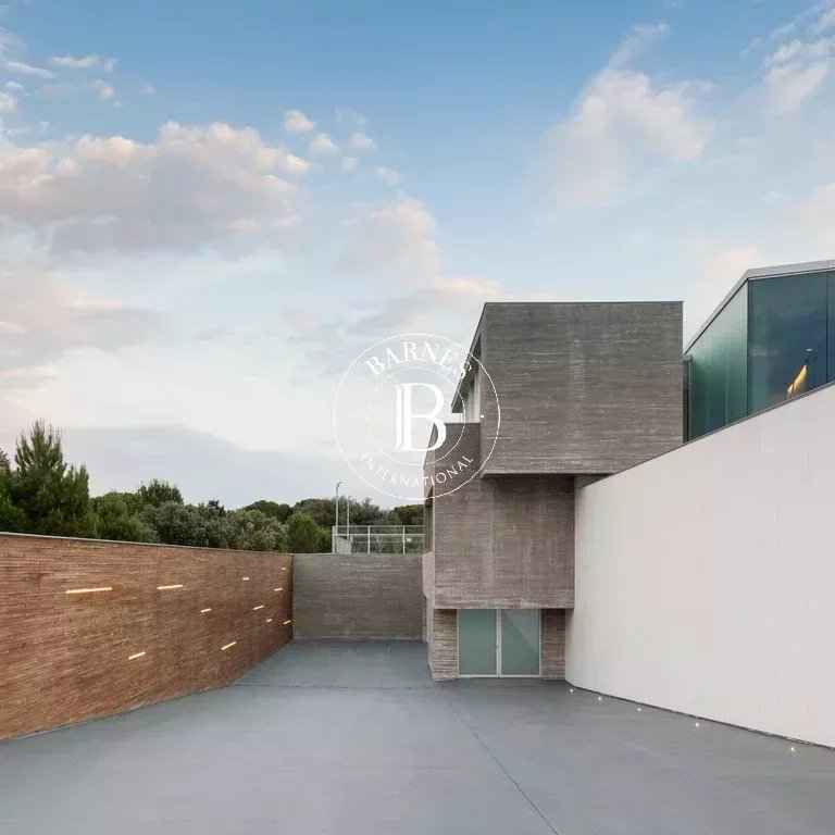 85594599 005 - Attribut alt par défaut.