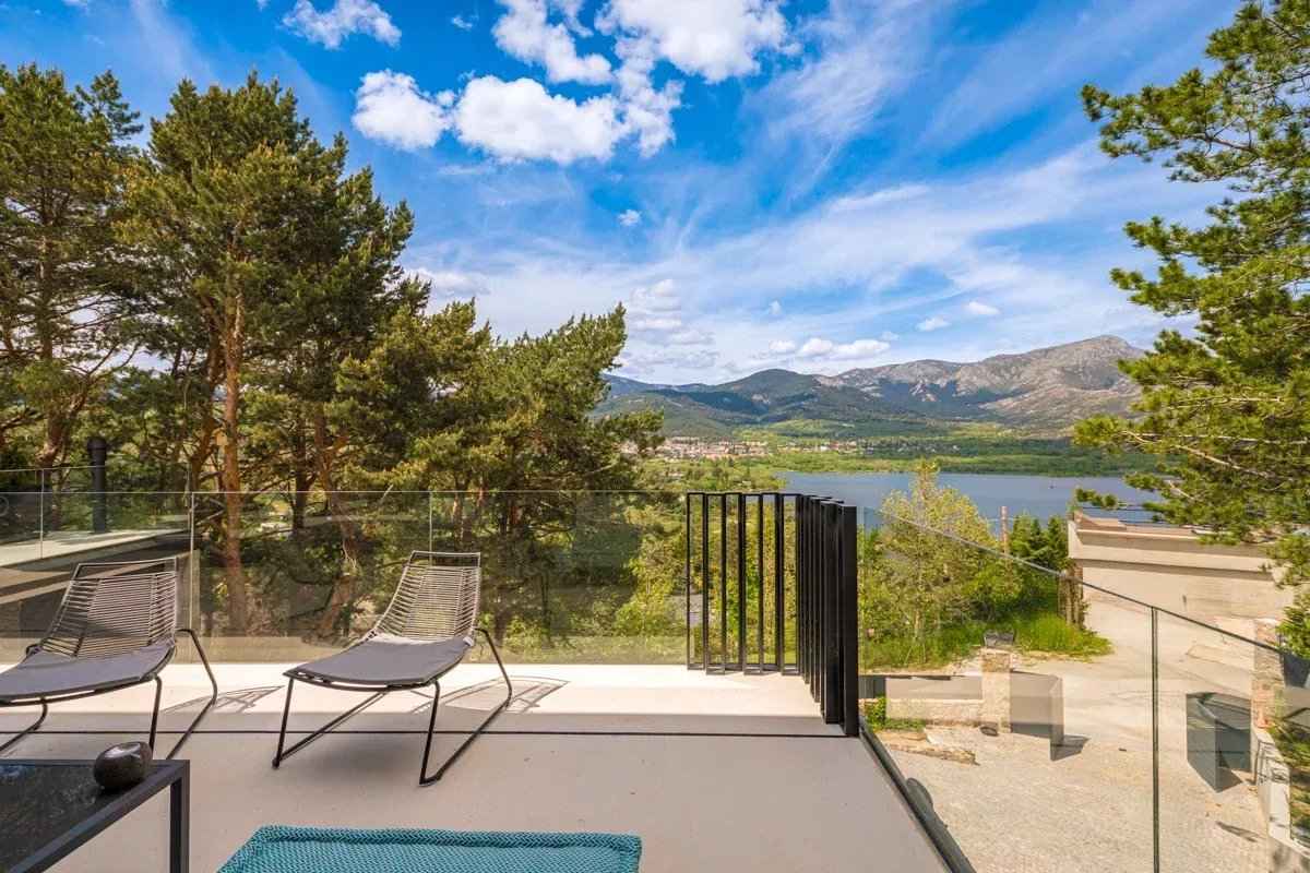 659df0215b19356133ba1b6b971eaa39 2824ac0065 1200 original - Attribut alt par défaut.