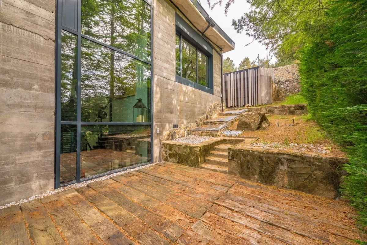 2c57cfa39d6aad3571501419ea8293de 9eab1a972c 1200 original - Attribut alt par défaut.