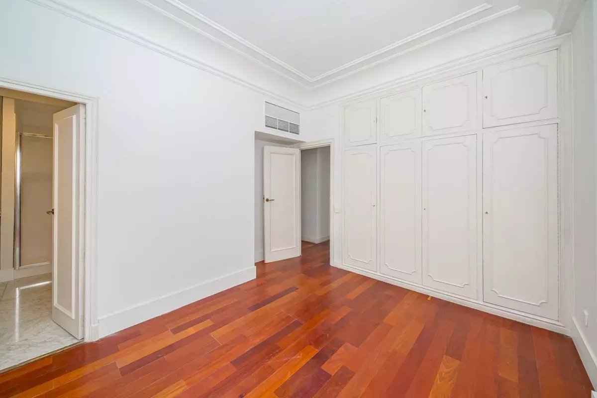 D1814cf51db93866fecd26611b168398 9df6905fb4 1200 original - Attribut alt par défaut.