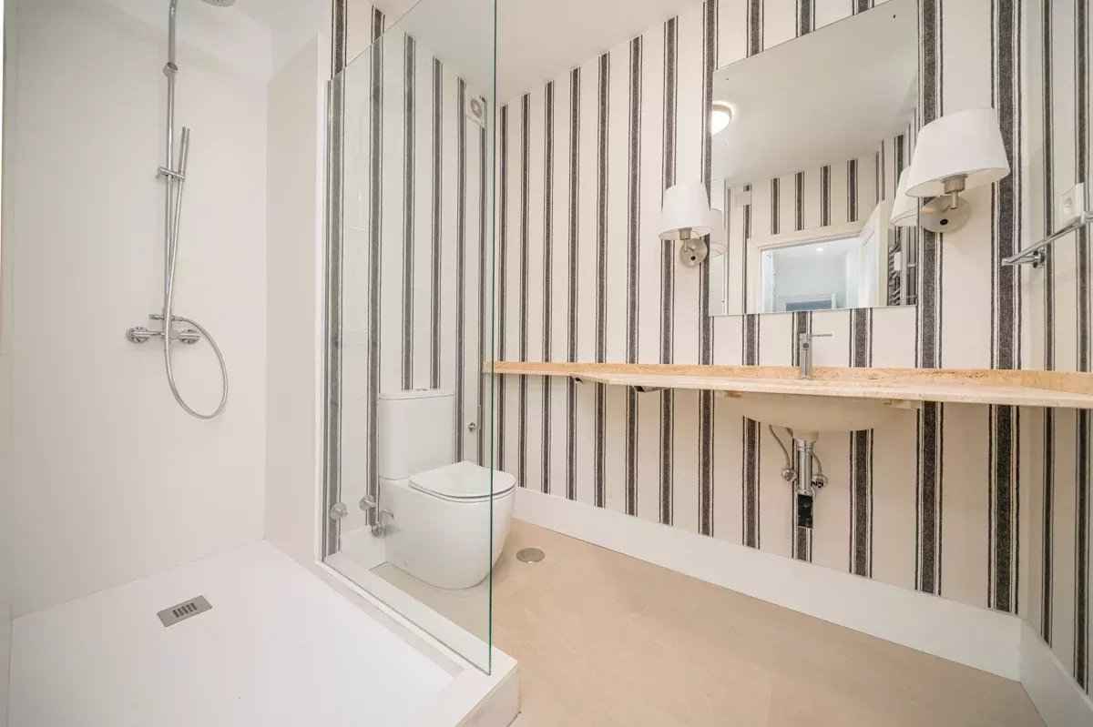 C0394d8c3b973c1bddebdc758f145b42 7f93bc7332 1200 original - Attribut alt par défaut.