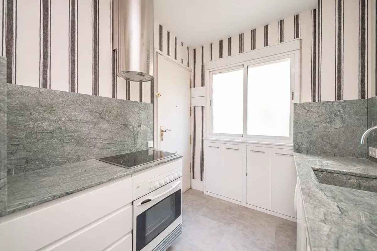 9c2e9a9d730c6f22985a3e855d04fadf bd5c79a545 1200 original - Attribut alt par défaut.